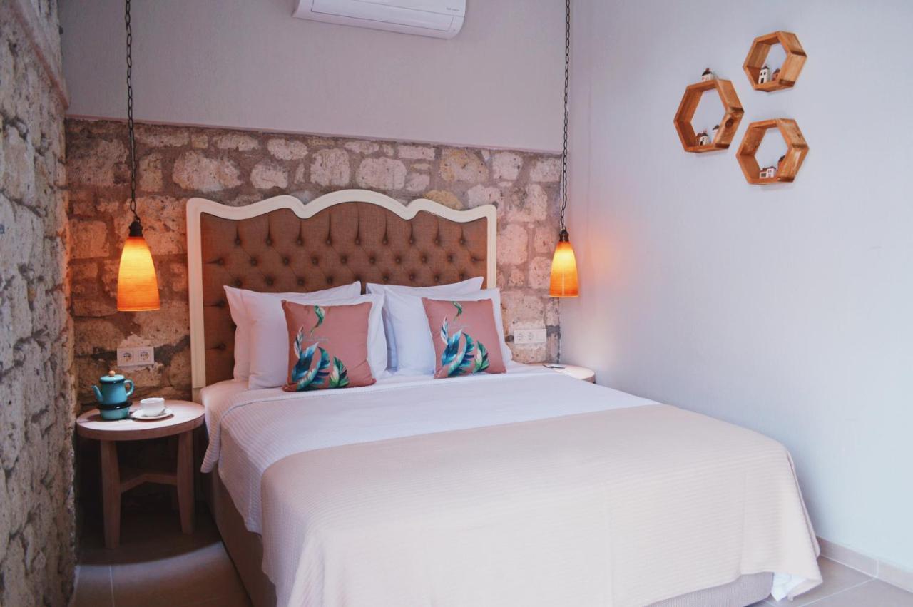 Rijeka Alacati Cesme Bagian luar foto